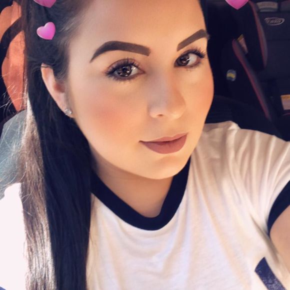 Meet your Posher, Denise - Picture 1 of 1